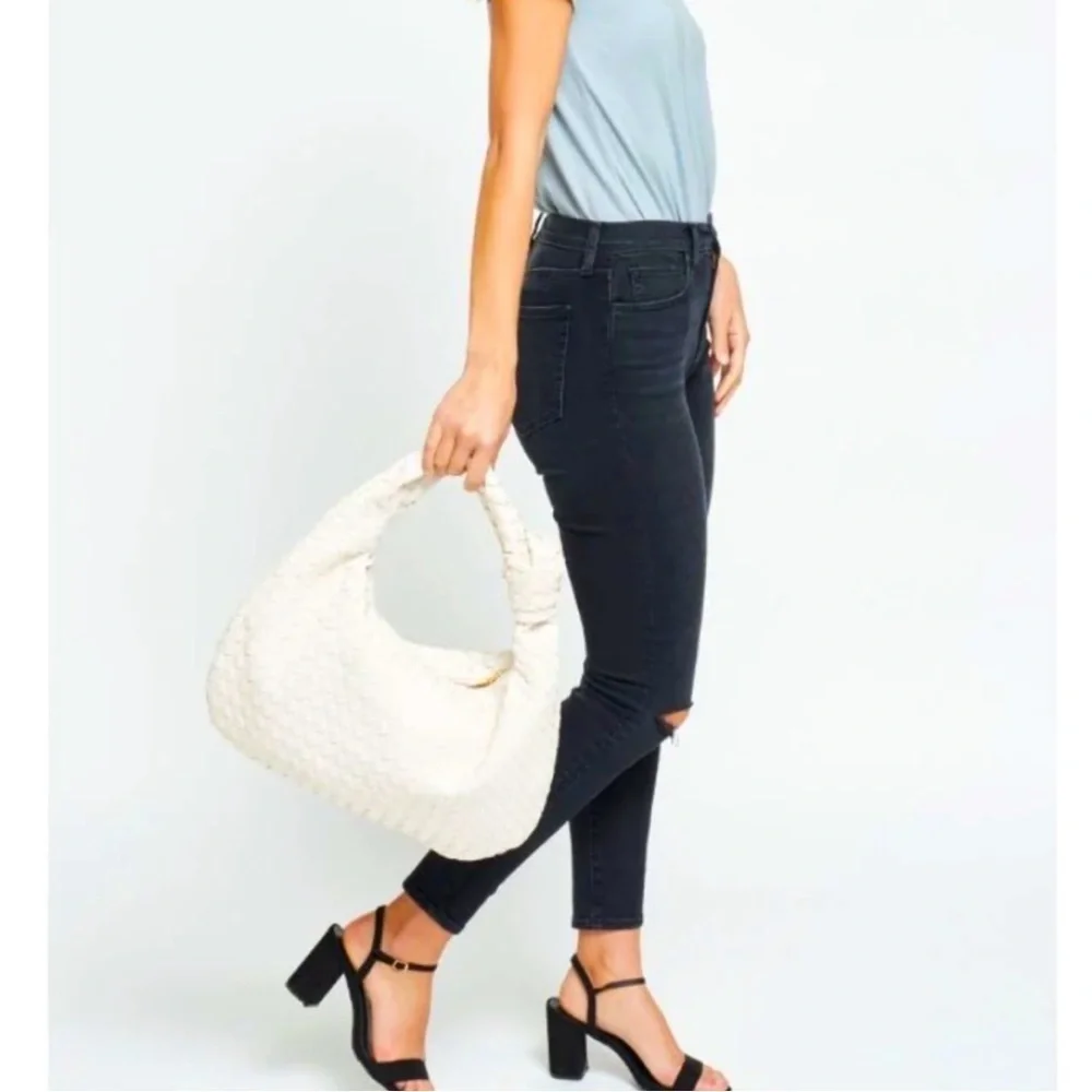 URBAN EXPRESSIONS | Faux-Leather Woven white/cream Hobo Bag w knotted handle